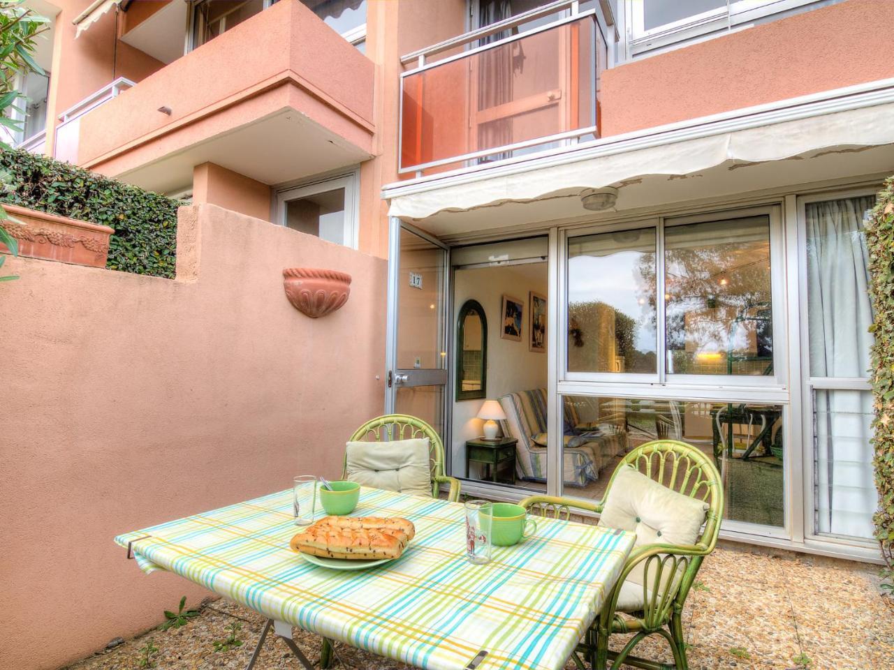 Apartment Les Jardins De La Mer-2 By Interhome Cavalaire-sur-Mer Eksteriør bilde
